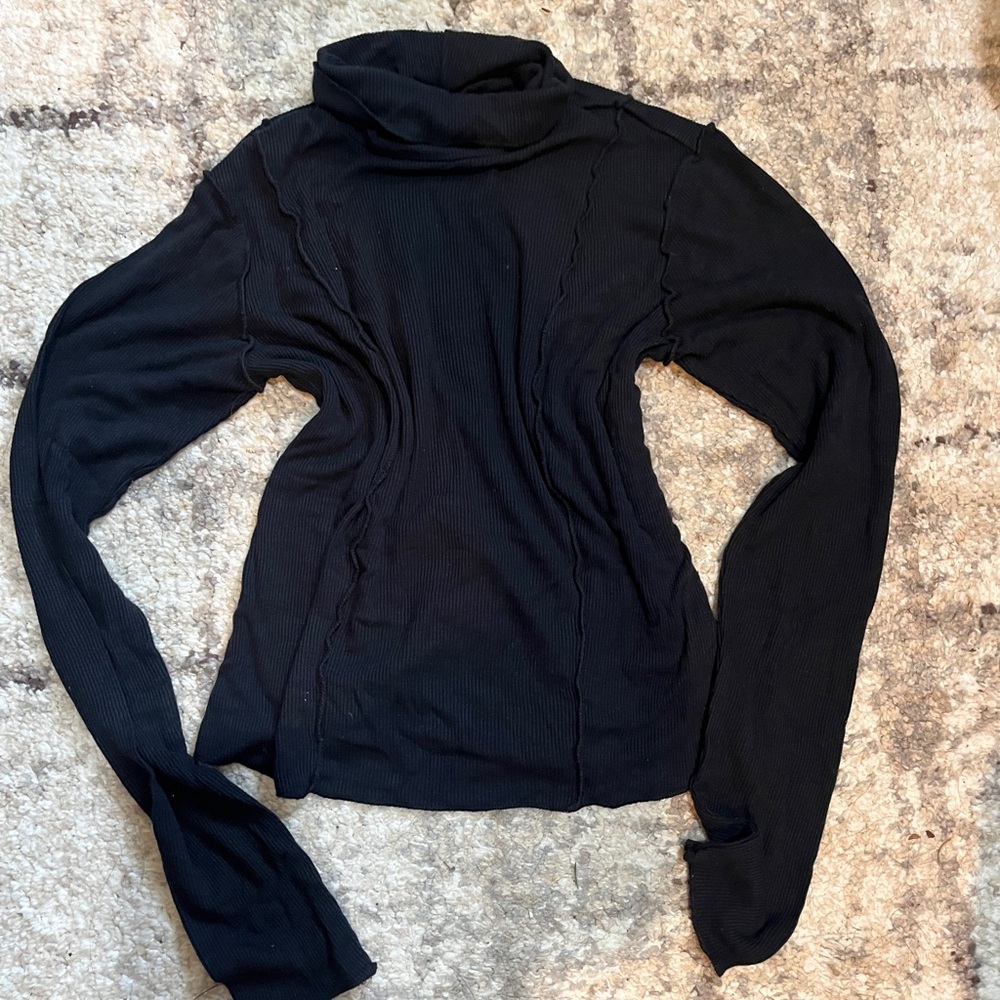 Wild Fable Black Fitted Turtleneck Long Sleeve Tee
